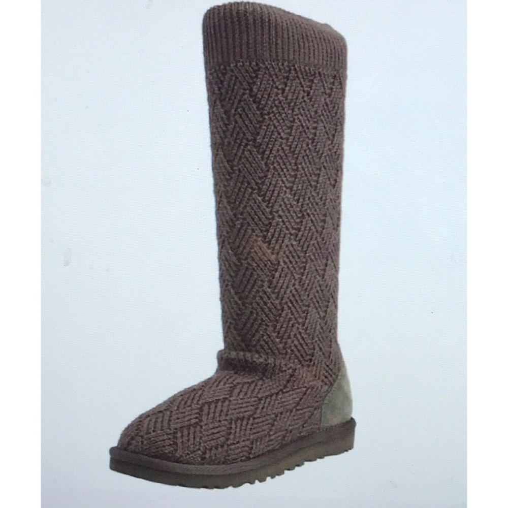 UGG Classic Tall Marquis Knit